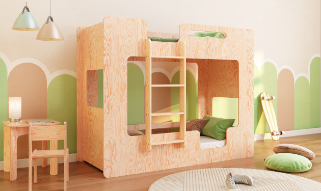 Drewniane łóżko piętrowe z barierkami na górnym i dolnym łóżku oraz drabinką po lewej stronie w kolorze naturalnego drewna